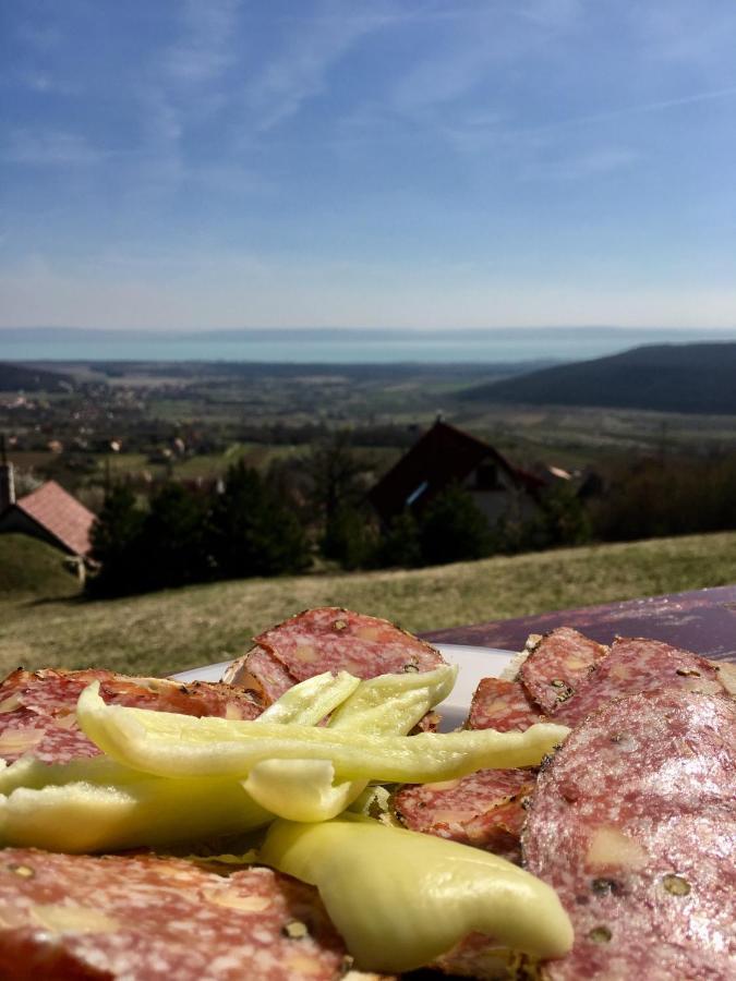 Kisvulkan Nyulontul Mencshely Exterior foto